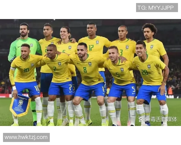 巴西退役足球明星重聚赛场再展风采激情对决引发球迷热烈追捧 巴西退役足球明星重聚赛场再展风采激情对决引发球迷热烈追捧